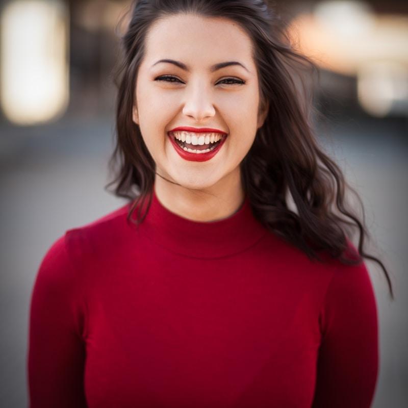 Elena Vogt - Color Specialist